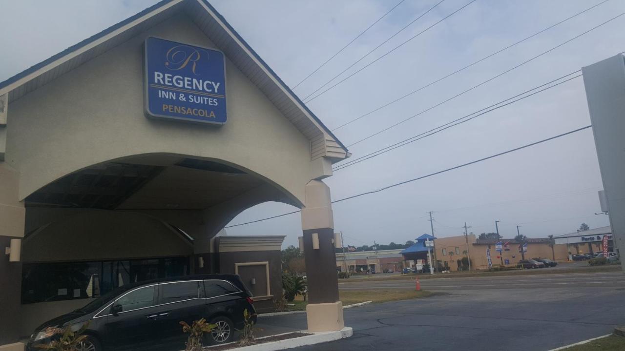 פנסקולה Regency Inn & Suites מראה חיצוני תמונה